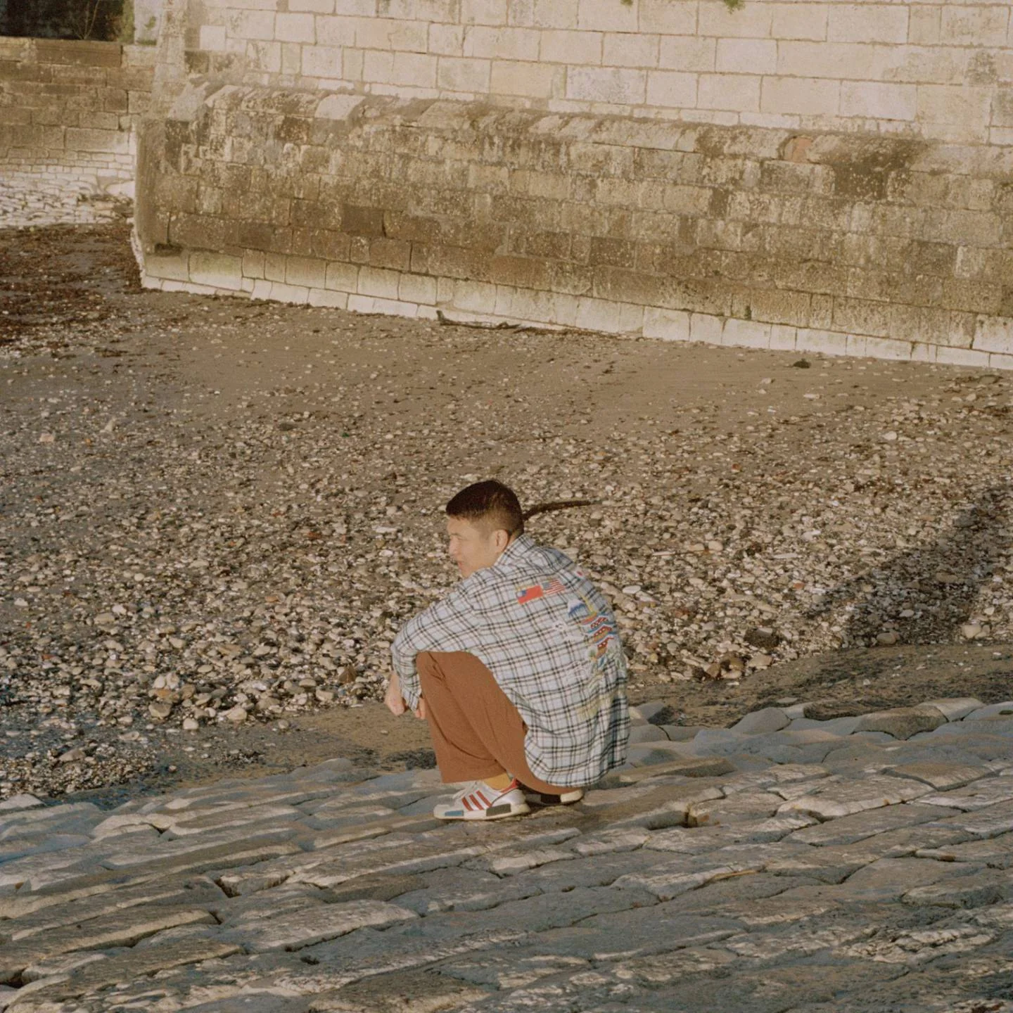 Jitti Chompee
Founder and Artistic Director